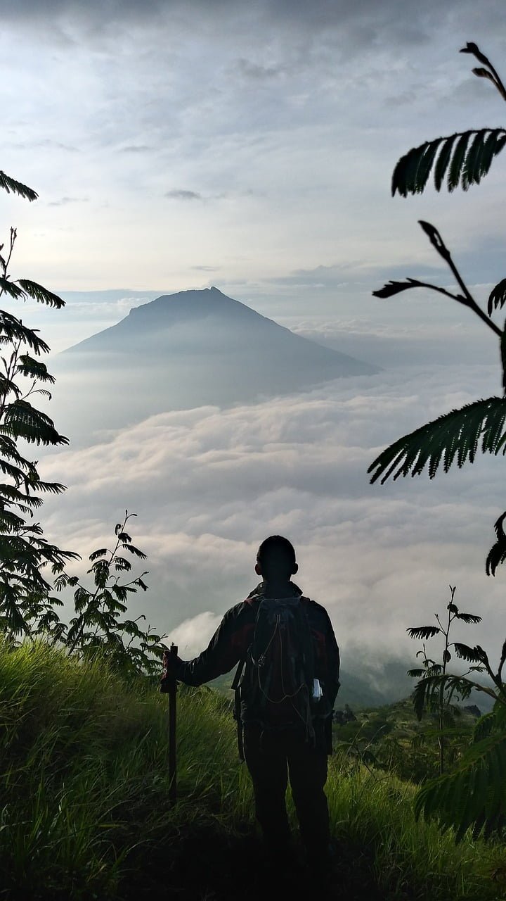 mountain, silhouette, sky-4786752.jpg