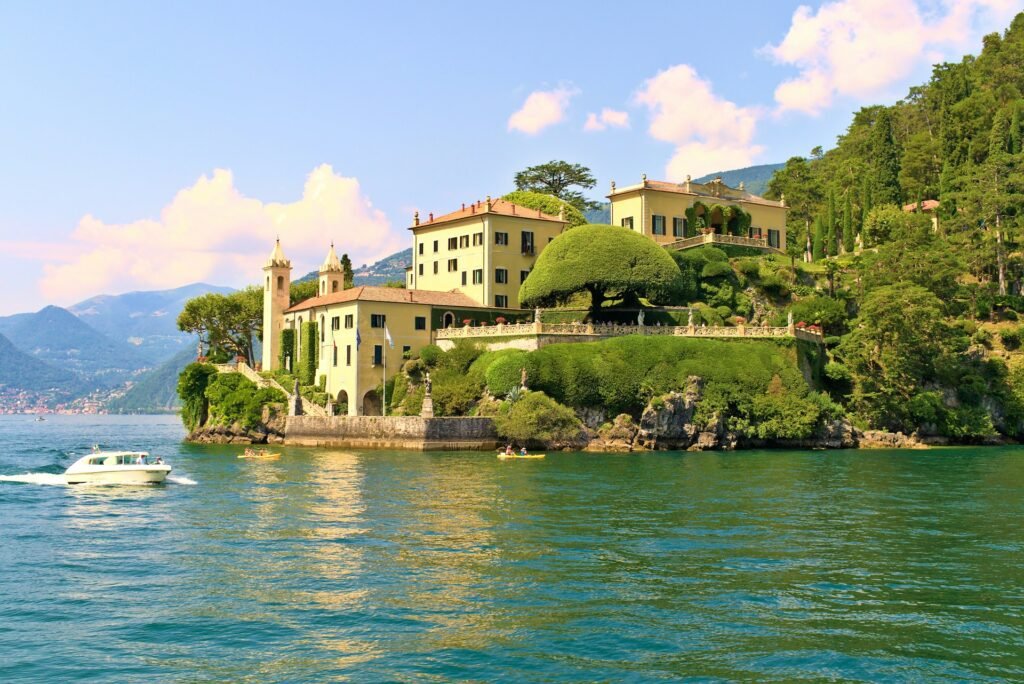 best time to visit Lake Como