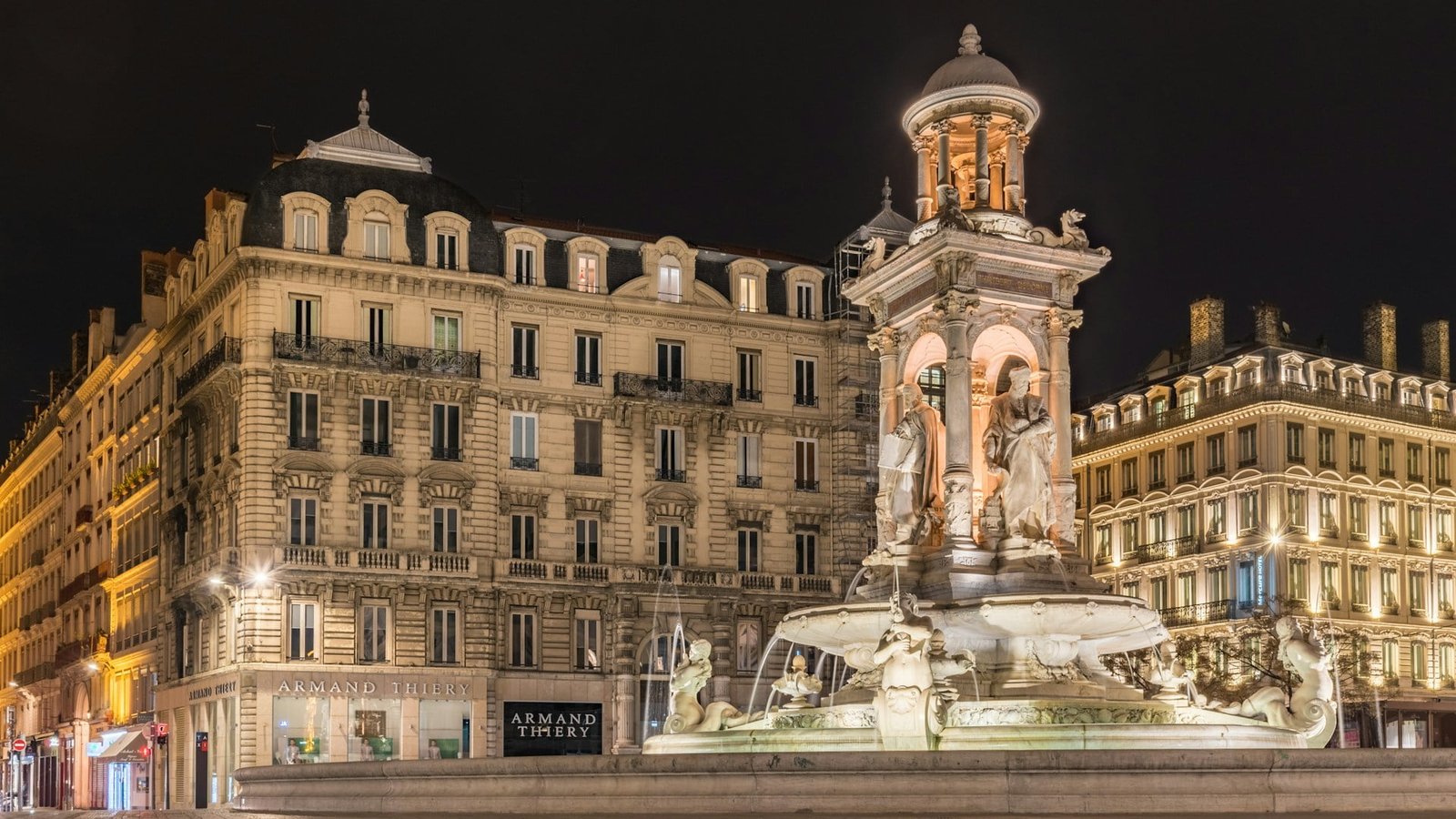 Best Time to Visit Lyon