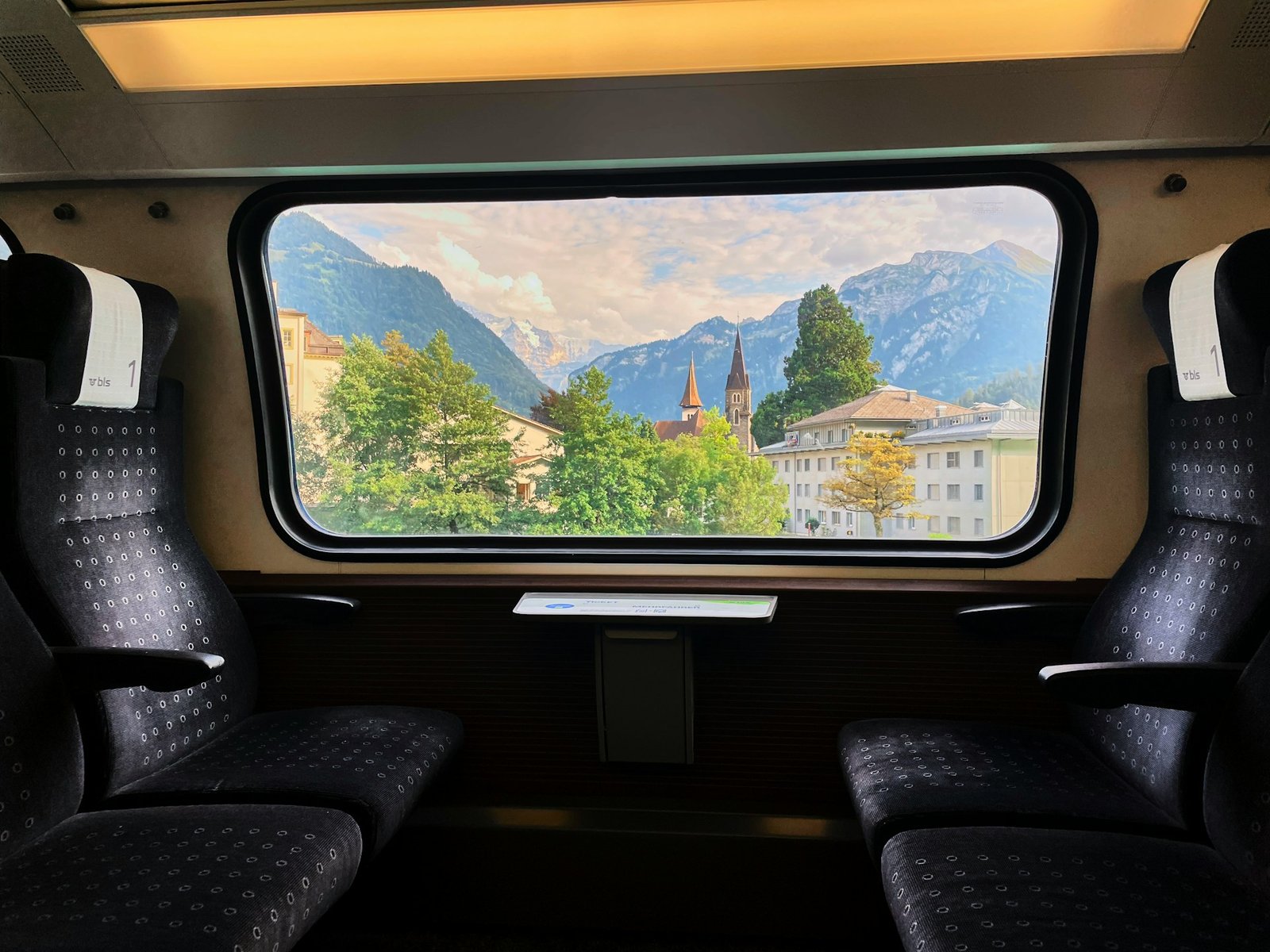 scenic train routes